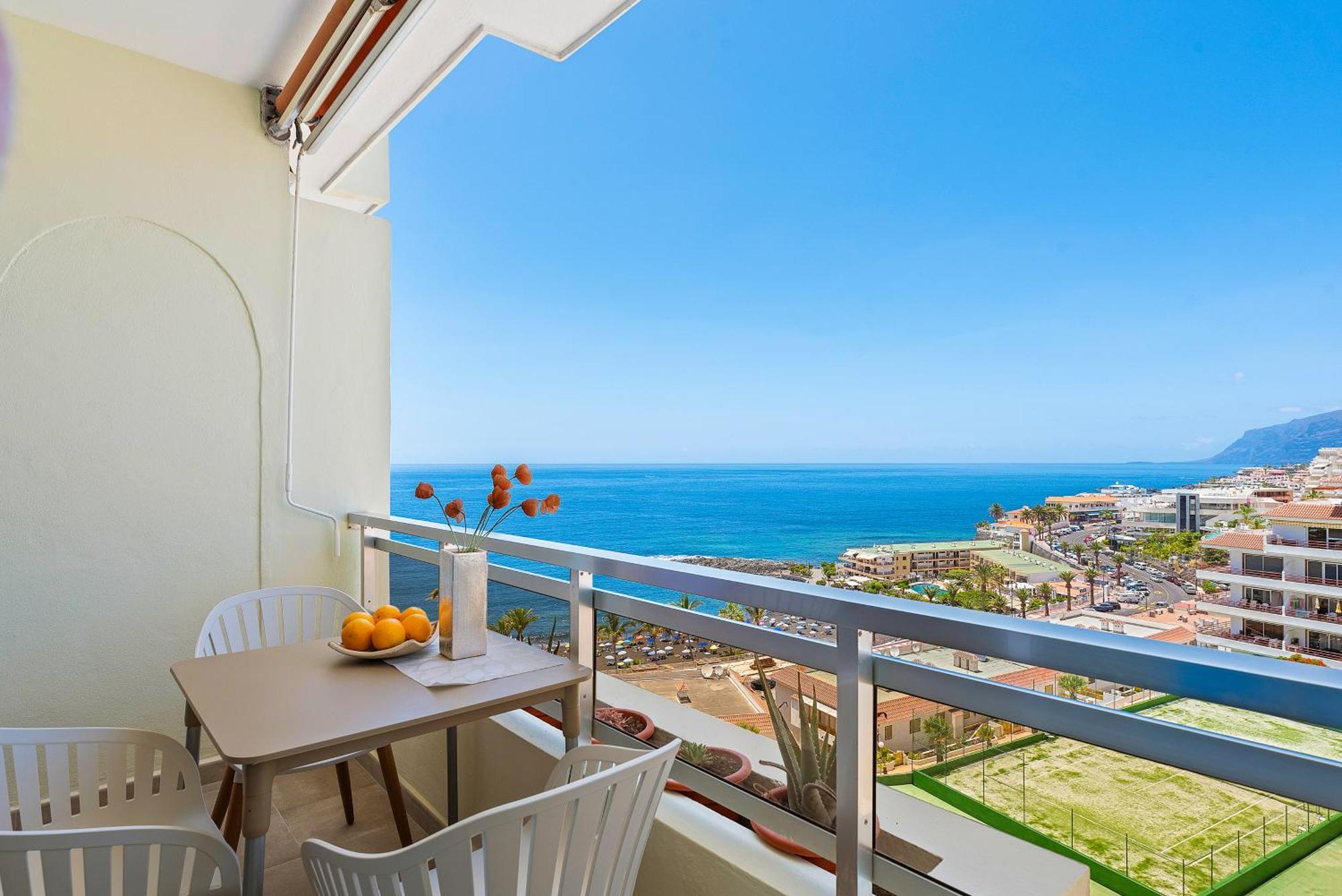 Ocean View Arenas Negras, Newly Renovated Apartment *